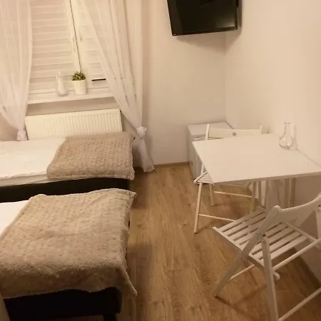 בית אירוח Goscinne Venezia צ'פלינק